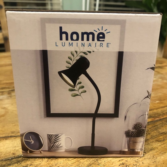 HOME LUMINAIRE Flexible LED Desk Lamp.  New In Box. - Picture 3 of 8